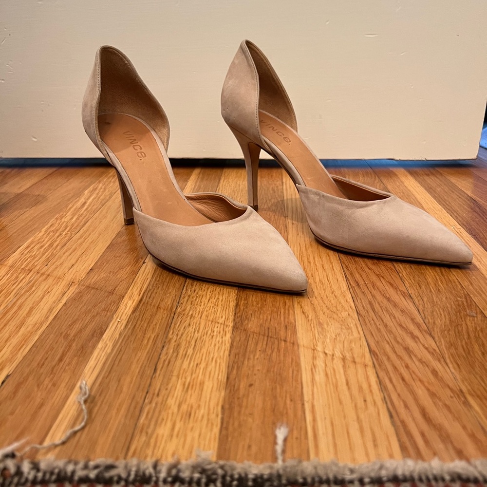 Vince D’orsay pumps